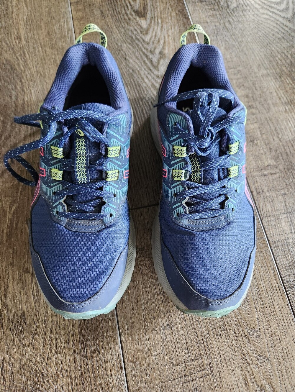 Asics Womens Gel Venture Sneakers